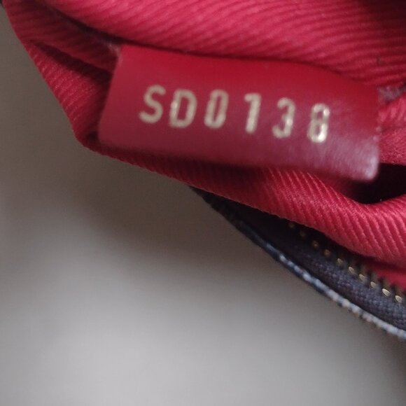 Beautiful Louis Vuitton South Bank Besace in de 🌹🌹 - Picture 12 of 15